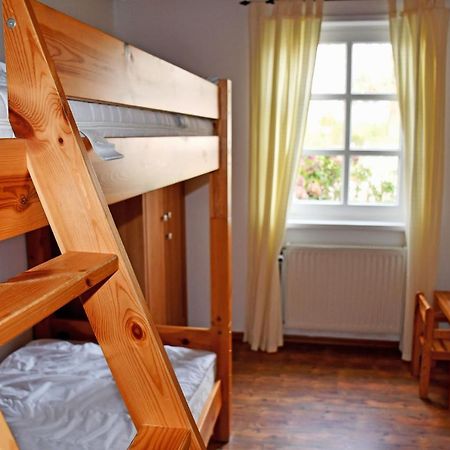 ברגן Reetdachfachwerkvilla Am Wiesengrund מראה חיצוני תמונה